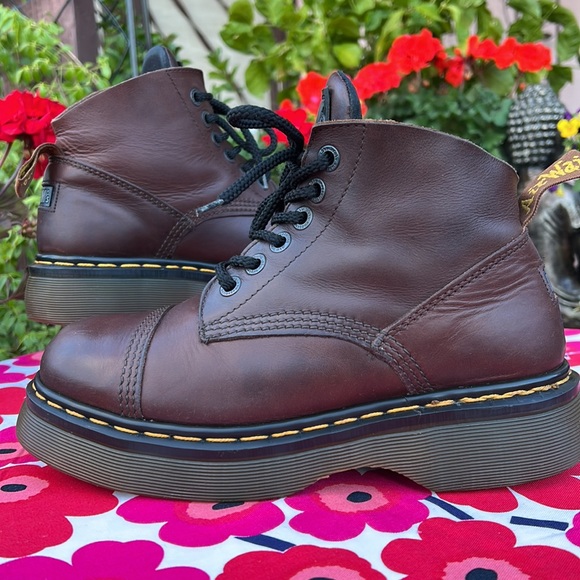 🏴󠁧󠁢󠁥󠁮󠁧󠁿 Dr. Martens MIE Cap Toe SUPER CHUNKY PLATFORM Ankle Boots UK 8 - Picture 7 of 17